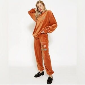 Boys Lie Gone Viral Sweat Set